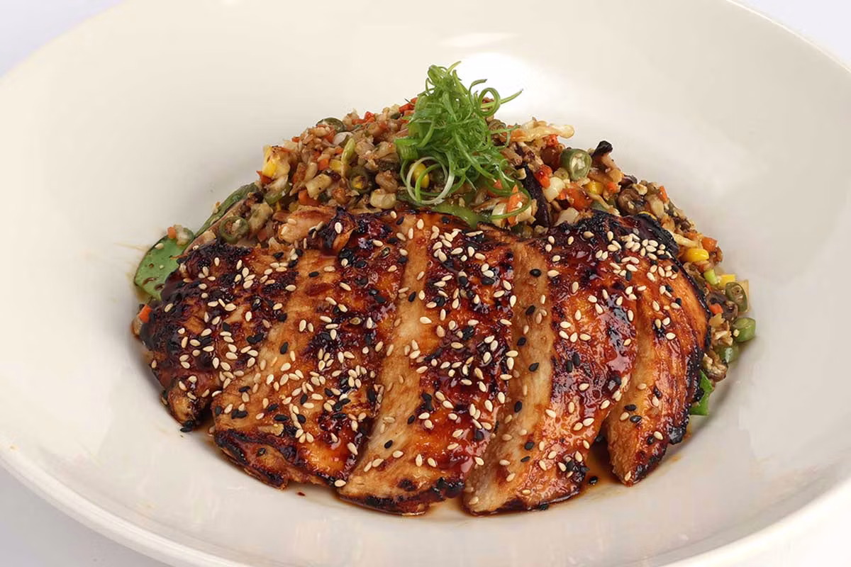Sesame Ginger Chicken - The Cheesecake Factory Menu Prices 2026
